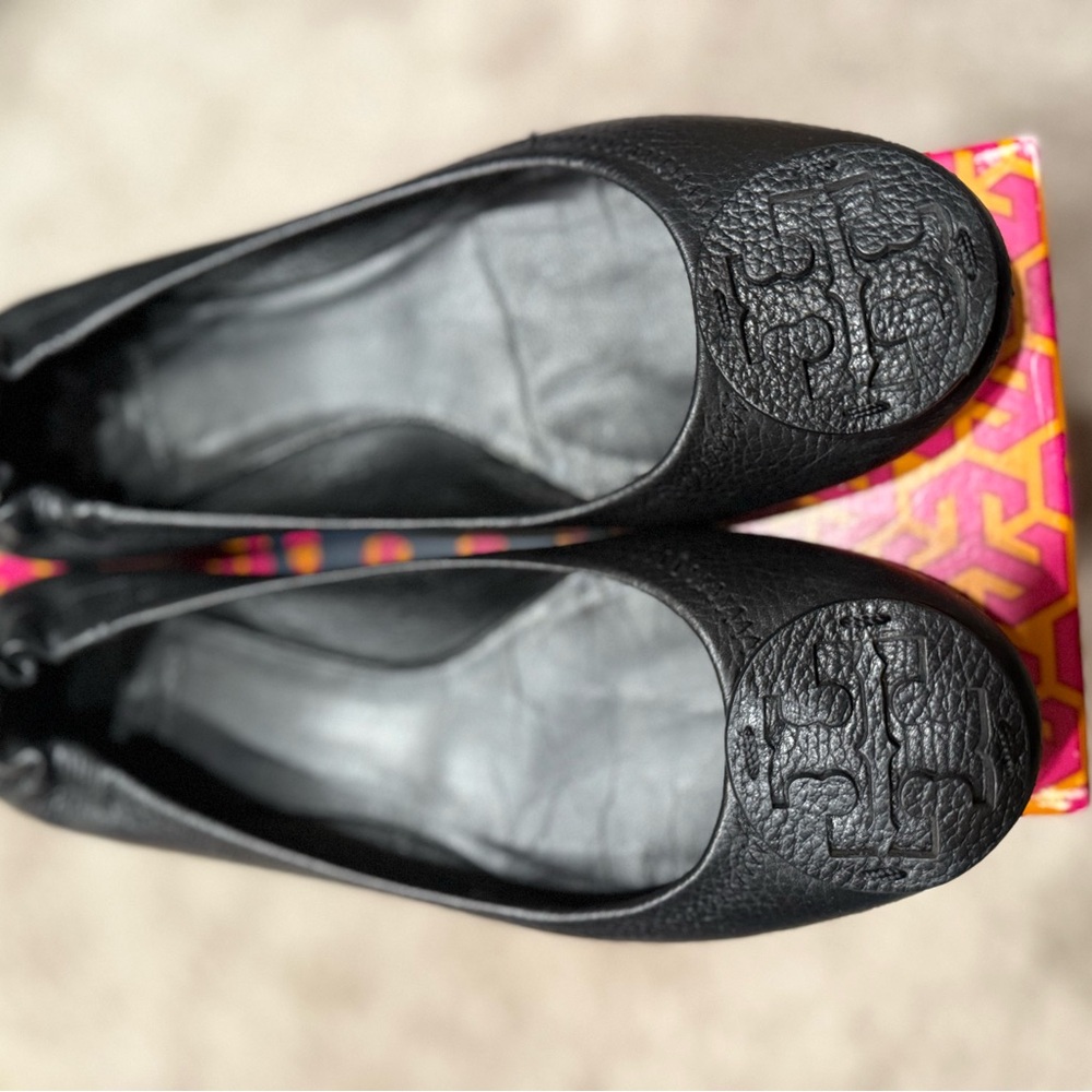 Tory Burch Black Textured Ballerina Flats